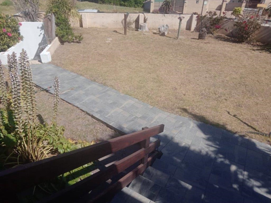 4 Bedroom Property for Sale in Aston Bay Eastern Cape